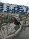 Жители Корсакова боятся ходить по тёмной дороге без тротуаров, Фото: 3
