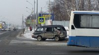 Рейсовый автобус и микроавтобус столкнулись в Южно-Сахалинске, Фото: 5