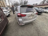 Неизвестный врезался в Toyota Corolla Fielder и скрылся с места ДТП в Южно-Сахалинске, Фото: 5