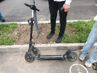 Седан сбил девочек на самокате в Южно-Сахалинске, Фото: 1