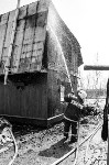 Двое взрослых и четверо детей остались без крыши над головой из-за пожара в Южно-Сахалинске, Фото: 4