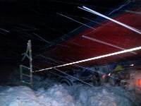 Грузовик и пассажирский поезд столкнулись на железнодорожном переезде на юге Сахалина, Фото: 15