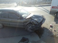 "Тойоту" занесло на автодороге в Южно-Сахалинске, Фото: 2