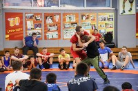 Серебряный призер чемпионатов мира и Европы по греко-римской борьбе провел мастер-класс на Сахалине, Фото: 5