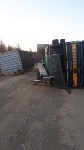 Кран-балка с контейнером опрокинулась в Смирныховском районе, Фото: 2