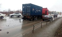 Самосвал и контейнеровоз столкнулись в Южно-Сахалинске, Фото: 1