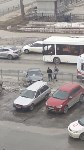 "Тойота" врезалась в дорожное ограждение в Южно-Сахалинске, Фото: 3