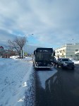 Очевидцев ДТП с участием двух автобусов ищут в Южно-Сахалинске, Фото: 2