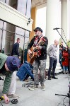 Борис Гребенщиков дал уличный концерт в Южно-Сахалинске, Фото: 25