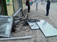 Павильон "Сбербанка" разгромили в Южно-Сахалинске, Фото: 10