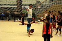 Юных гимнасток Южно-Сахалинска тренирует трехкратный чемпион мира , Фото: 17