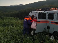 При спуске с вулкана Эбеко на Курилах пострадала женщина, Фото: 1