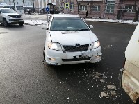 Очевидцев столкновения Nissan Vanette и Toyota Corolla Fielder ищут в Южно-Сахалинске, Фото: 5