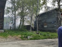 Автомобиль, дом и сарай загорелись в Южно-Сахалинске, Фото: 9