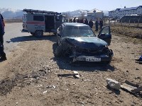 Три человека пострадали при столкновении трех автомобилей в Южно-Сахалинске, Фото: 1