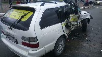 Таксист и его пассажир пострадали в ДТП в Южно-Сахалинске , Фото: 7