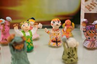Больше 130 фигурок «Гончарной мастерской» украсили выставку в Долинске, Фото: 6