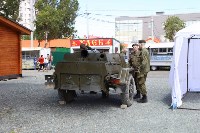 На ярмарке возле Дома торговли южносахалинцев угостили армейской ухой, Фото: 14