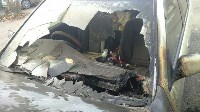 Nissan Bluebird сгорел в Южно-Сахалинске, Фото: 4