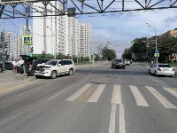 В ДТП на перекрёстке Мира-Крайней в Южно-Сахалинске пострадал человек, Фото: 2