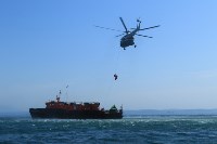 Двоих выпавших за борт «моряков» нашли сахалинские спасатели, Фото: 4