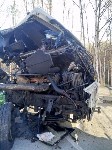 Большегруз разворотило в результате ДТП в Тымовском районе, Фото: 1
