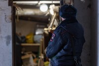 Газовый баллон и полбочки дизеля обнаружили в подвале многоэтажки в Южно-Сахалинске, Фото: 5