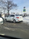 Автозак и автомобиль такси столкнулись в Троицком, Фото: 3