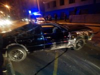  Nissan Cima перевернулся на улице Победы в Холмске, Фото: 4