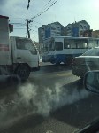 Рейсовый автобус и микроавтобус столкнулись в Южно-Сахалинске, Фото: 1