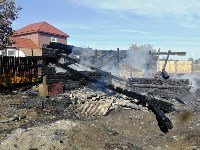 Частный дом сгорел в Поронайске, Фото: 3