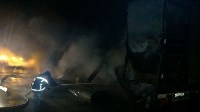 КамАЗ с рыбой дотла сгорел в Долинском районе, Фото: 4
