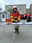 Учения пожарных в школе Долинска, Фото: 2