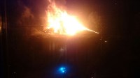 Линия электропередач вспыхнула из-за пожара в Холмске, Фото: 2