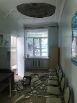В детской поликлинике №1 в Южно-Сахалинске обвалился потолок, Фото: 3