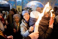 В Южно-Сахалинске встретили Благодатный огонь , Фото: 16