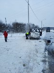 Водитель микроавтобуса пострадал при столкновении с мусоровозом в Тымовском, Фото: 2