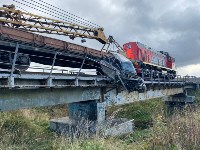 Поезд разорвал иномарку на юге Сахалина, Фото: 9