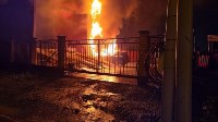  Автомобиль загорелся ночью в Южно-Сахалинске, Фото: 1