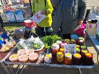 Южносахалинцы организовали благотворительную ярмарку в поддержку бойцов СВО, Фото: 2