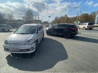 Очевидцев столкновения Toyota Nadia и Kia Sportage ищут в Южно-Сахалинске, Фото: 2