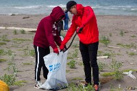Больше 20 «кубов» мусора убрали с пляжа в Невельском районе, Фото: 9